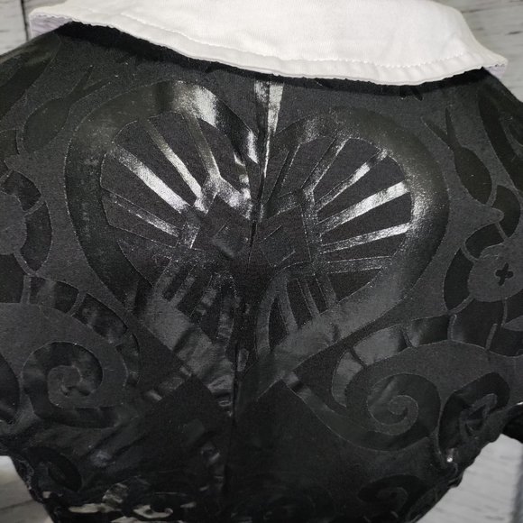 KILLSTAR - Voodoo Crop Top - Picture 5 of 13